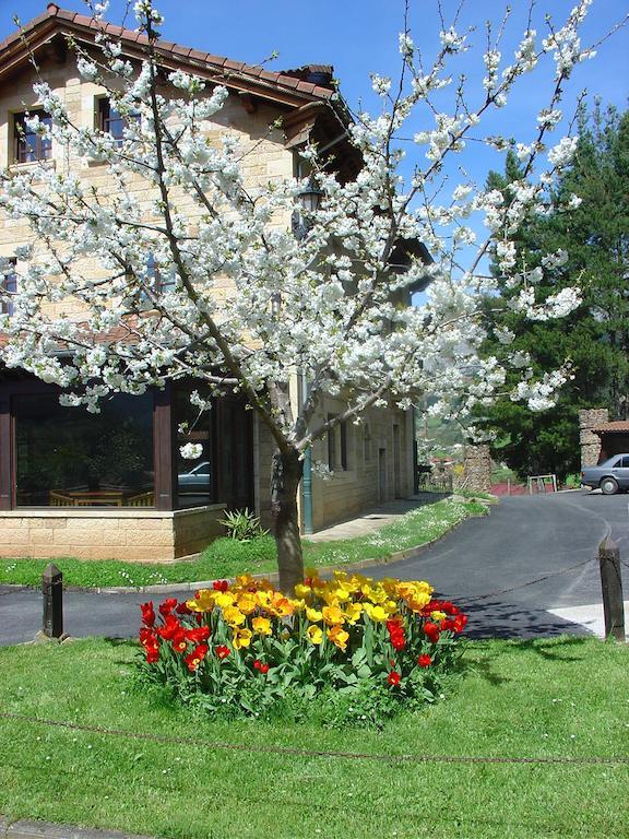 Haras Aritza Hotel Ojedo Szoba fotó