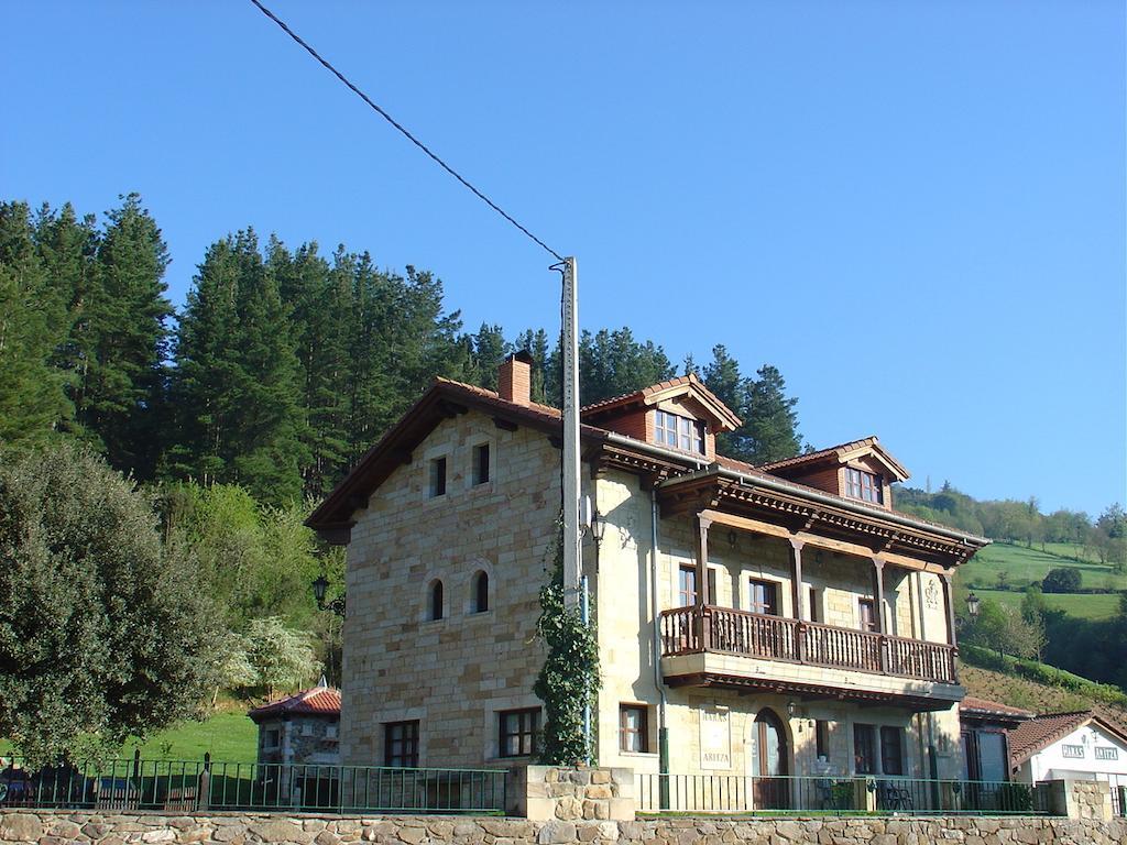 Haras Aritza Hotel Ojedo Szoba fotó